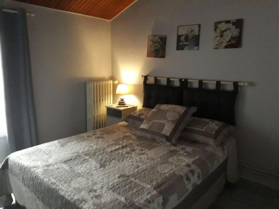La Petite Auberge Chatelraould-Saint-Louvent Dış mekan fotoğraf